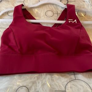 Flat Out Supportive Fitness Workout Running Gym Crop Tank Top in red/ New
